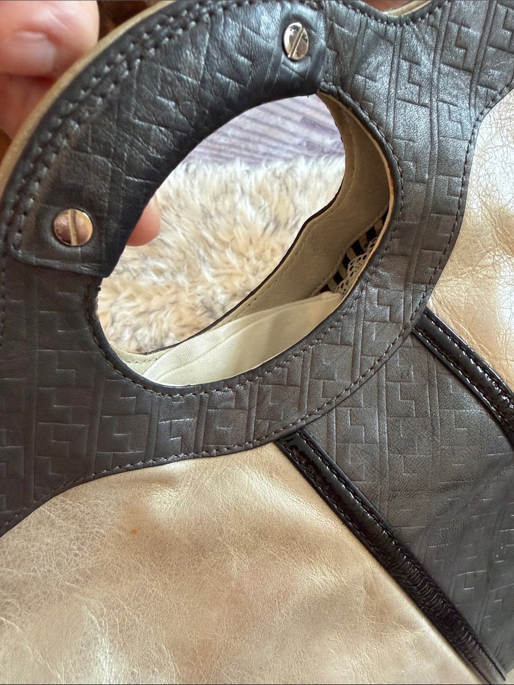 Vintage L.A.M.B.Leather Two-Tone metallic Beige and Black Tote Bag - Picture 5 of 9